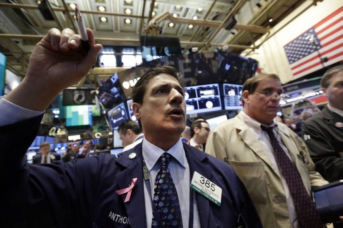 ارتفاع الأسهم الأمريكية والأوروبية.. وبريطانيا تخالف الاتجاه