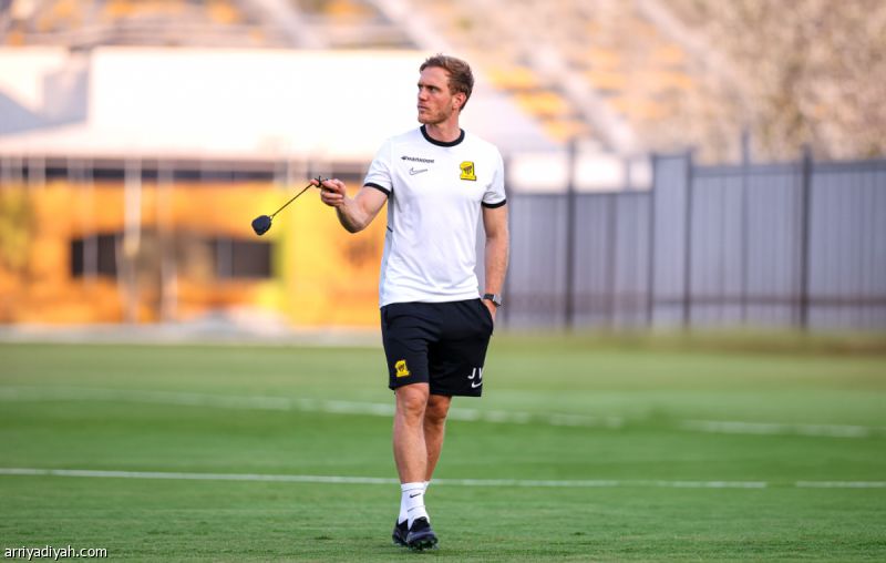 الخميس.. الاتحاد يطير إلى أبها