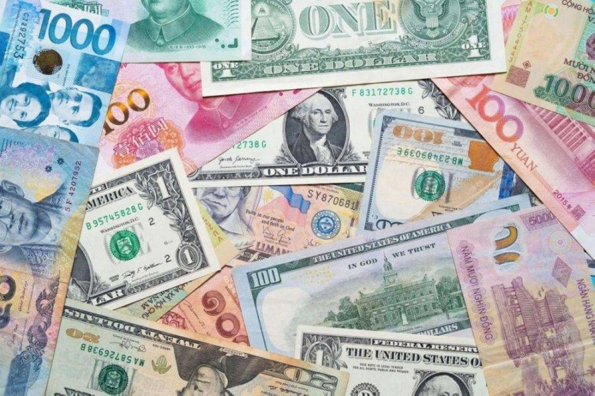 الدولار يستقر بعد تثبيت أسعار الفائدة