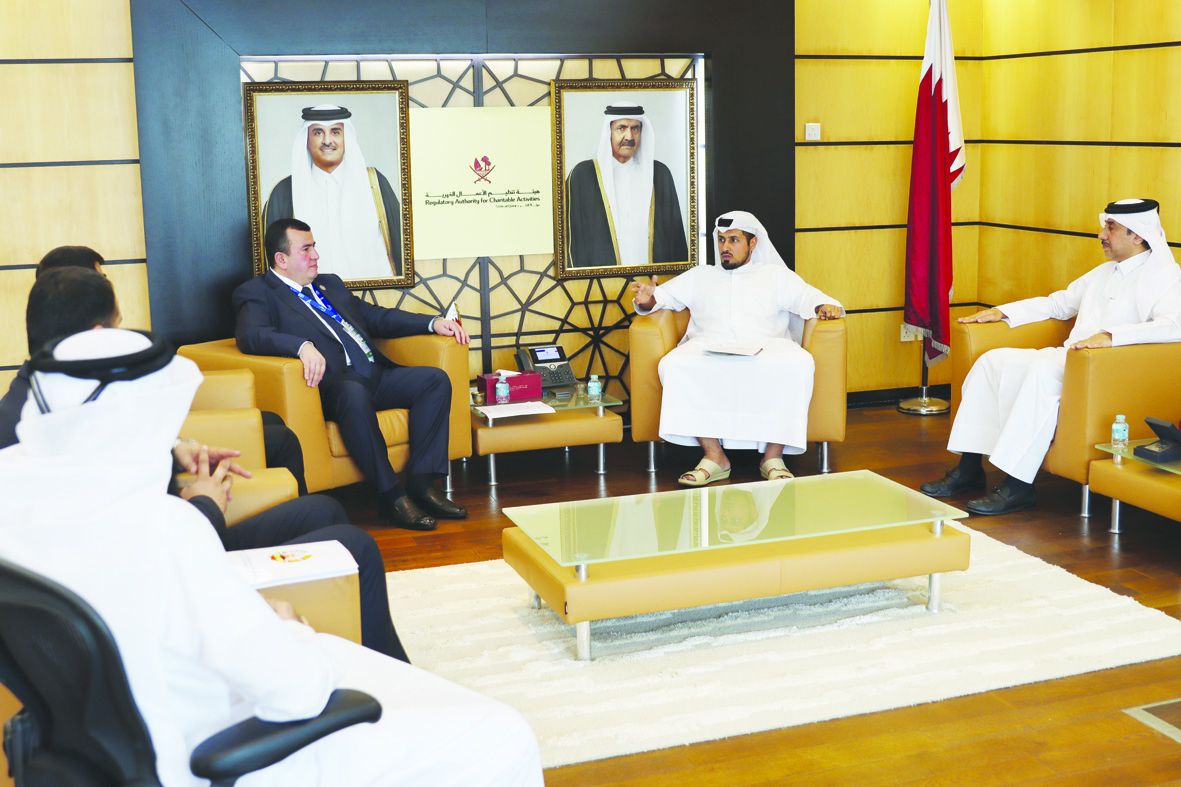 مباحثات تعاون مع طاجيكستان في «الأعمال الخيرية»