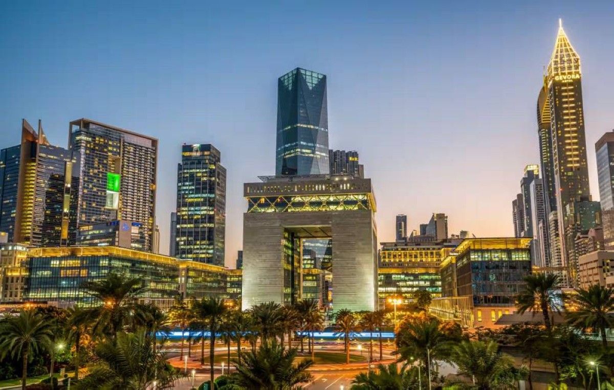 «دبي للخدمات المالية» و«كامبريدج للابتكار» تناقشان تأثير الذكاء الاصطناعي على المرونة السيبرانية