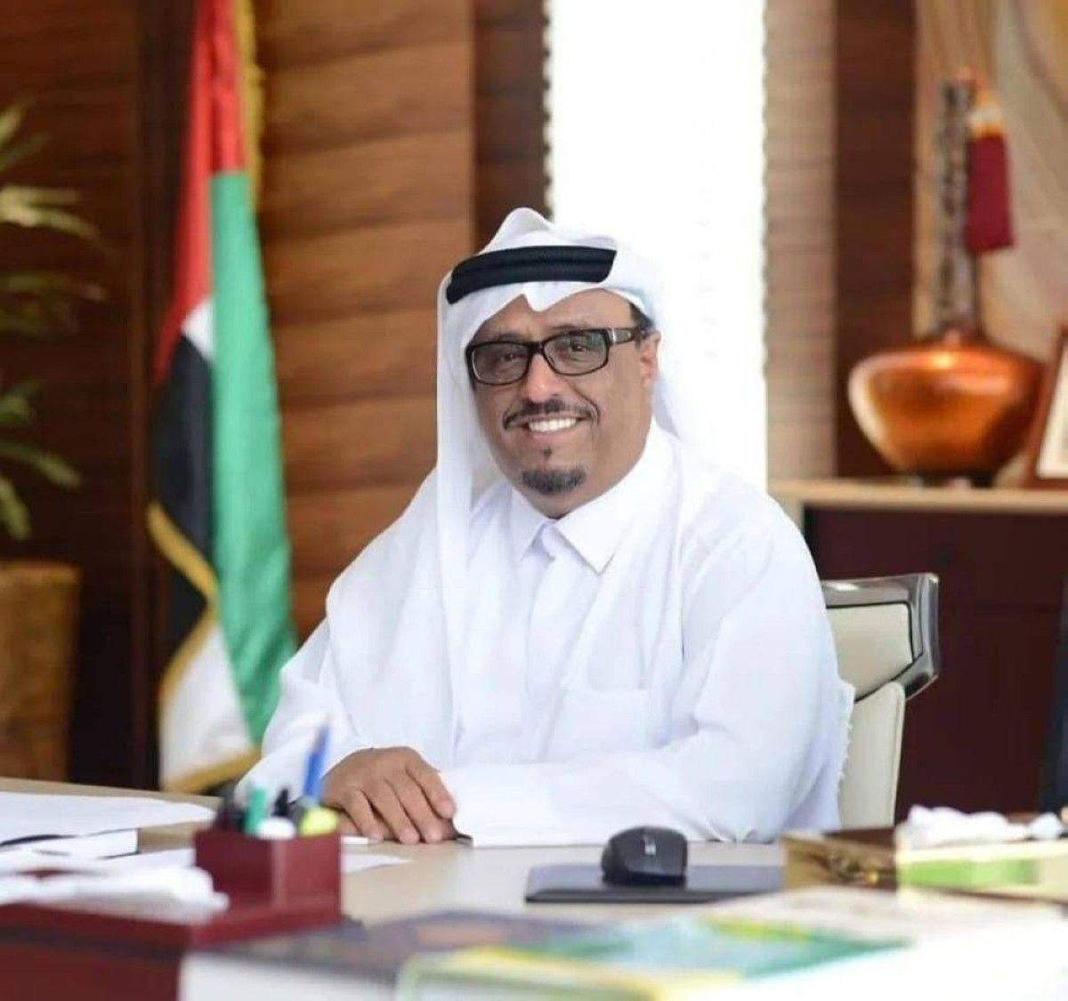 مكتوم بن محمد: ضاحي خلفان أسهم في بناء منظومة أمنية راسخة في دبي.. «شكراً بو فارس»