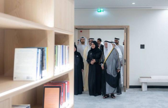 Photo : halalkhalij.com Le souverain de Sharjah inaugure l'Académie d'éducation de Sharjah