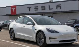 تسلا تخفض أسعار سياراتها في أمريكا للمرة الرابعة