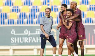 النصر يطبق تكتيتك الطائي