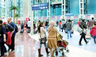 مطار دبي يتوقع استقبال 252 ألف مسافر يومياً خلال أسبوعين