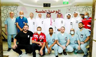القنصل العام للدولة في جدة يفتتح الوحدة الطبية ببعثة الحج