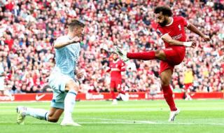 ليفربول يتجاوز بورنموث بثلاثية