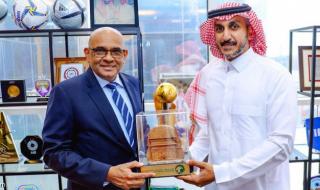 ويندسور يتابع ملف «آسيا 2027»