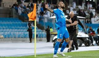بثلاثية الرياض.. الهلال يعادل رقم نيو ساينتس