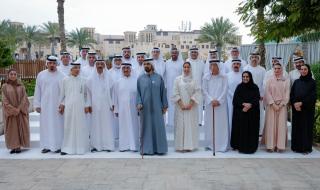 محمد بن راشد يحضر اللقاء الإعلامي السنوي ويكرّم "رواد إعلام دبي"