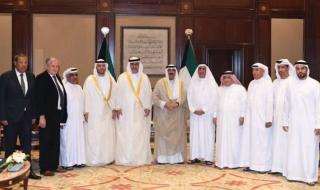 سمو الأمير يستقبل «فريق منطاد الإمارات»