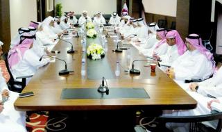 خلال اجتماع تنسيقي مع مسؤولي وممثلي الحملات.. بعثة الحج القطرية توضح آليات التفويج بالأراضي المقدسة