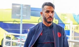ضمك يمدد عقد الجزائري بدران