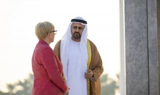 ذياب بن محمد يستقبل رئيسة سلوفينيا في واحة الكرامة