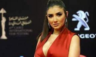 فيديو رقص الفنانه مي عمر بقيمص نوم تتحدي فيه صافيناز ..اتفرج