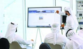 مركز الاستدامة في «كهرباء دبي» يستقبل طلبات التسجيل في «شباب الطاقة النظيفة»