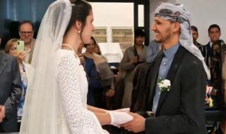 شاب يمني يتزوج فتاة إيطالية في روما وزفاف فريد يمزج بين حضارتين ويجذب انظار العالم!