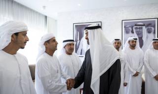 محمد بن زايد يعزي في وفاة سعيد عامر النيادي
