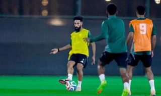 الأخضر.. الركبة والبرد يبعدان ذكري والجهني.. وخروج العبود