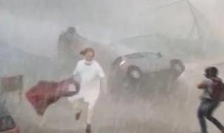 عاجل: عاصفة تاريخية تشل السعودية 6 أيام كاملة - 2 مليون كم² تحت الأمطار والسيول!