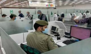 الجوازات السعودية تعلن إيقاف تأشيرة خروج والعودة لكل من لم يستوفي هذه الشروط!