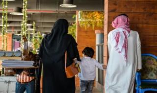 رسمياً: سنوات إضافية في حياة السعوديين.. رقم جديد يصدم الجميع في 2026! كم أصبح متوسط العمر المتوقع؟