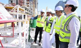 «إقامة دبي» تتفقد أوضاع العمال وتعاين بيئة العمل