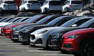 "ACEA" تطالب بسرعة إبرام اتفاق تجاري مع أمريكا يحمي صناعة السيارات الأوروبية