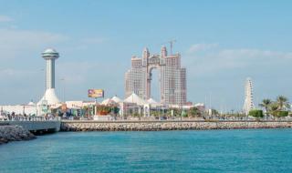 أبوظبي.. نموذج عالمي للتنمية المستدامة والريادة الحضرية