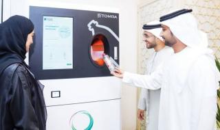 موظفو «كهرباء دبي» يعيدون تدوير 1.3 مليون عبوة