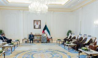 سمو ولي العهد يستقبل الأمين العام لجامعة الدول العربية
