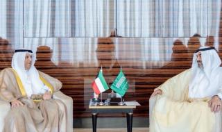 وزيرا الاتصالات الكويتي والسعودي يبحثان التعاون في تطوير البنية التحتية وتعزيز التحول الرقمي