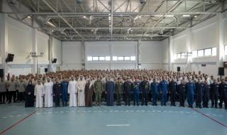 خلال زيارته الرسمية لليونان .. ولي عهد أبوظبي يزور مركز التدريب والتأهيل الفني ويلتقي عدداً من الطلبة العسكريين الإماراتيين