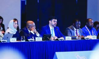 الإمارات تشارك العالم توظيف الذكاء الاصطناعي بالعمل الحكومي