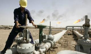آمال التهدئة في الشرق الأوسط تهبط بأسعار النفط