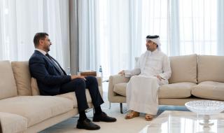 مدير مكتب الاتصال الحكومي يجتمع مع مدير عام مركز الاتصال الحكومي في دولة ليبيا