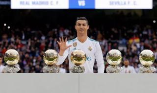 تفوق على ميسي.. قائد النصر أفضل فائز بالكرة الذهبية