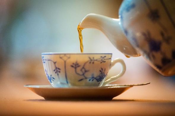 في دراسة جديدة .. كوب من الشاي قد يقيك الاصابة بـ”السكرى”