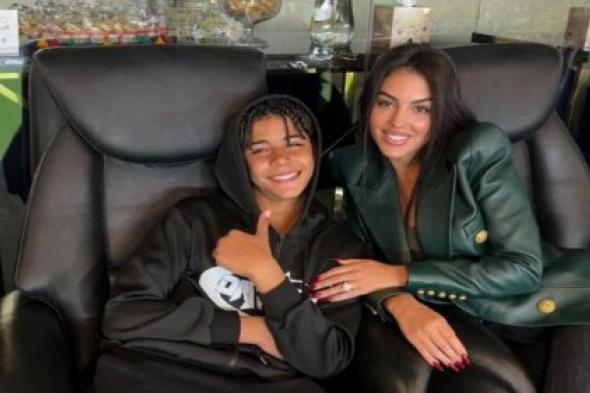 جورجينا: كريستيانو جونيور ابني الأكبر وأفضل رفيق أحظى به في السعودية