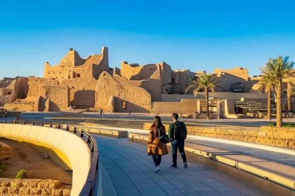 رسمياً: السعودية تتحدى العالم - تصل لـ122 مليون سائح وتقتحم قائمة الـ12 الأقوى عالميًا… مصر تتزعم الزوار!